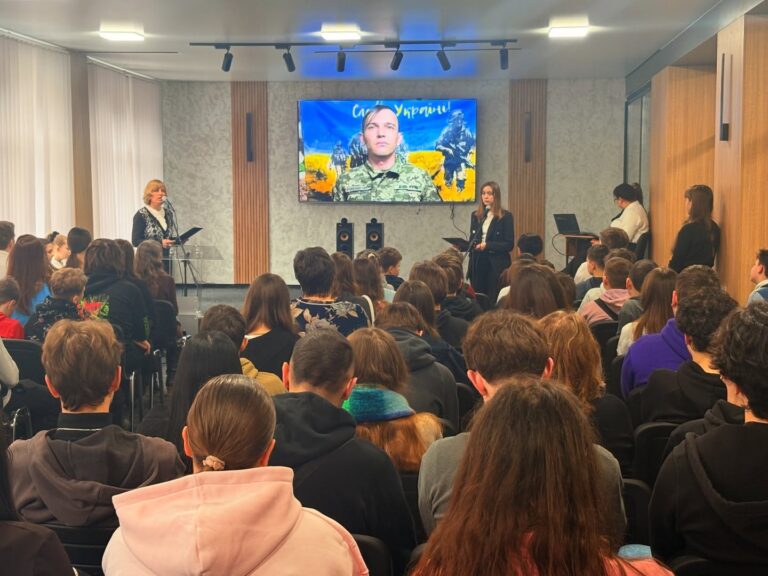 24 лютого — дата, що назавжди закріпилась в нашій пам’яті болем і вдячністю нашим захисникам.