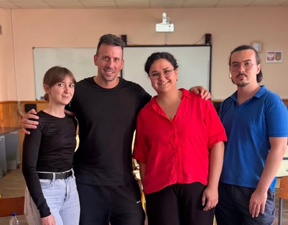 клуб за участю гостя з Великобританії!